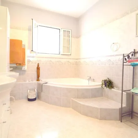 De 3 Chambres Avec Piscine Partagee Jardin Clos Et Wifi A Oletta A 4 Km De La Villa Oletta (Corsica)